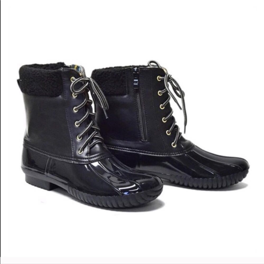Duck Boots Size 10